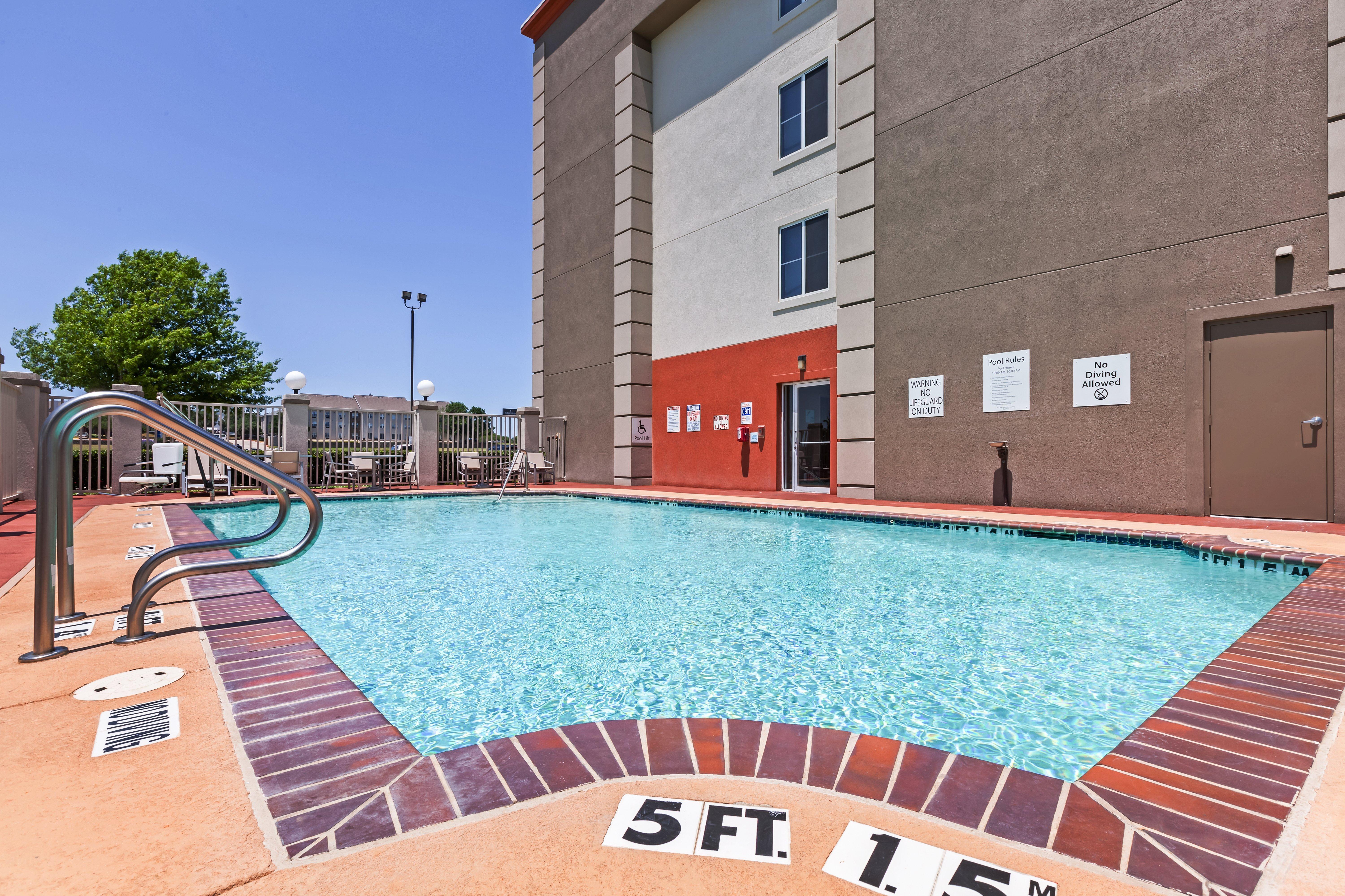 Holiday Inn Express Hotel & Suites Dallas Lewisville By Ihg Dış mekan fotoğraf