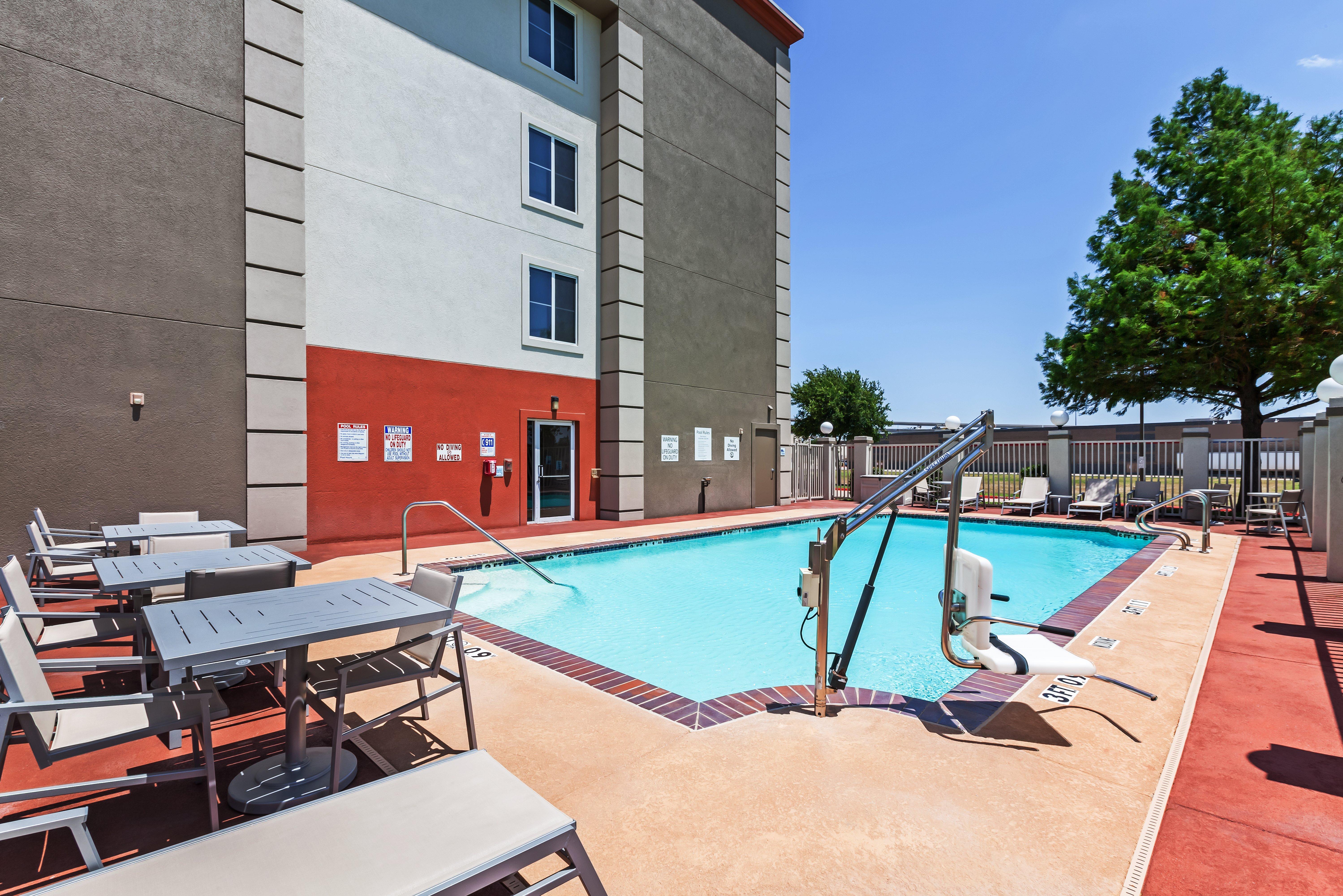 Holiday Inn Express Hotel & Suites Dallas Lewisville By Ihg Dış mekan fotoğraf