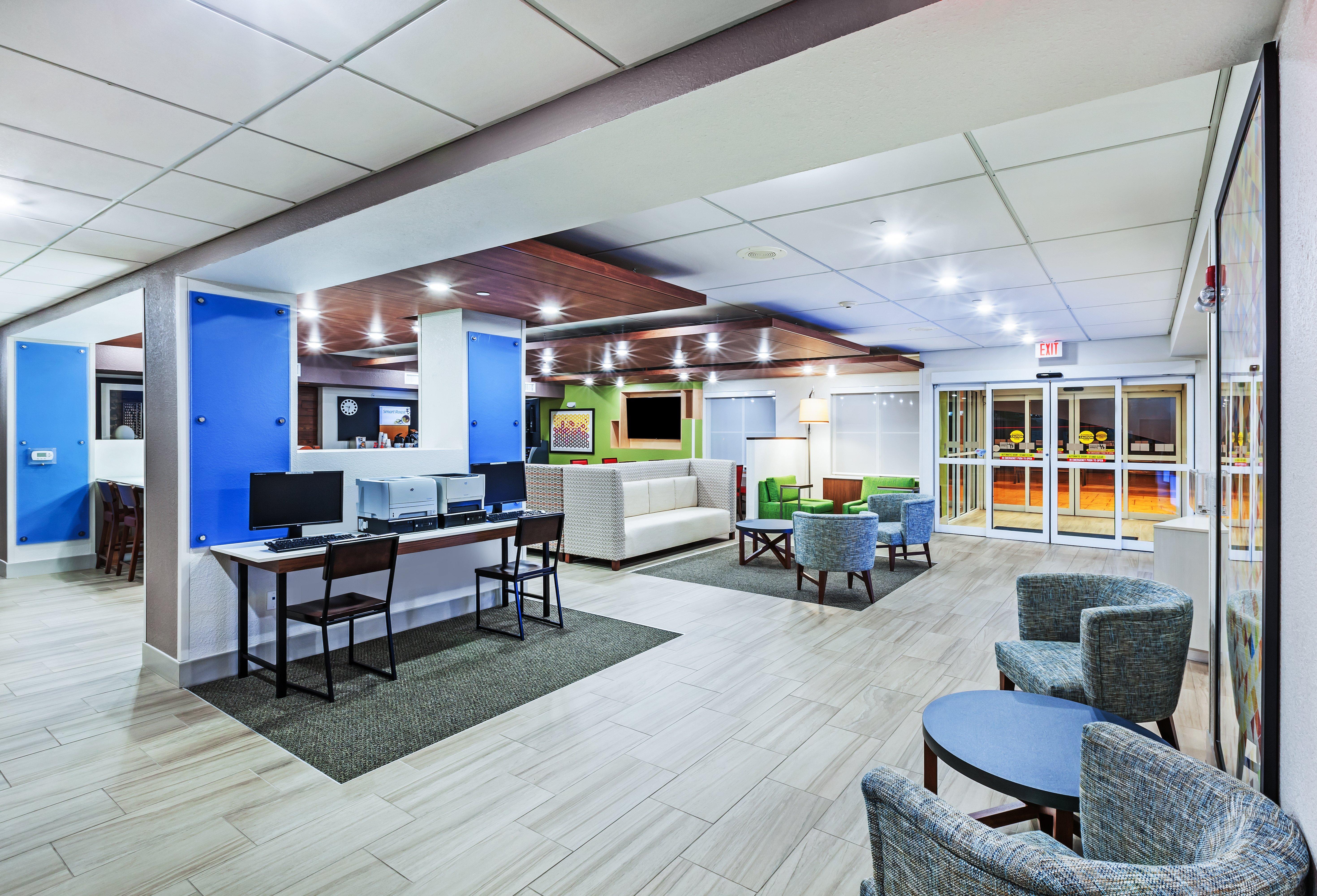 Holiday Inn Express Hotel & Suites Dallas Lewisville By Ihg Dış mekan fotoğraf